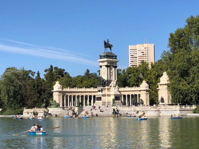 Retiro Park Lake, Madrid, all rights reserved to SpaCIE